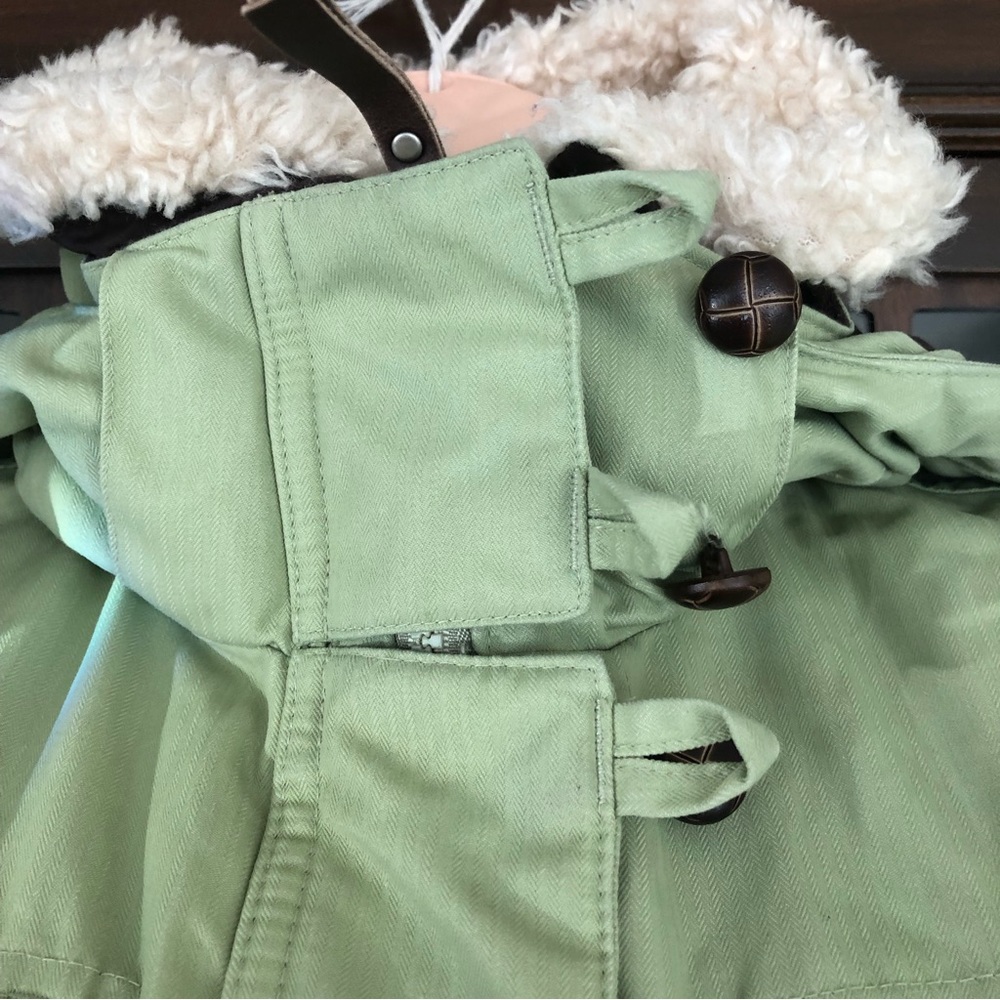 Powder Room Ski Jacket - Picture 3 of 10